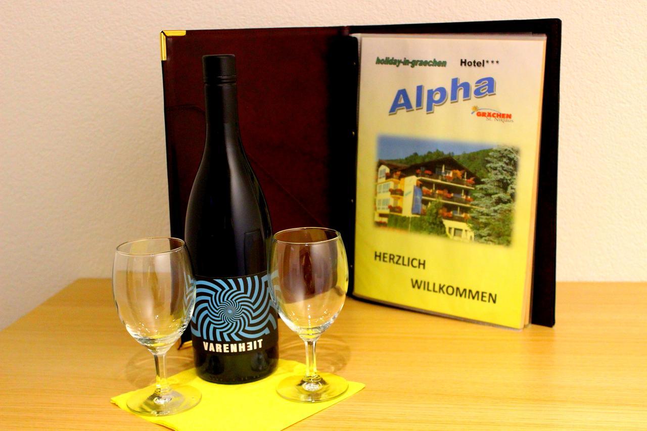 Alpha Hotel 3*